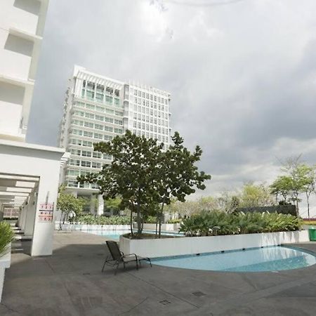 Homestay Ttdi Adina 710 Shah Alam,Sek 13,Msu,3Bedroooms Luaran gambar
